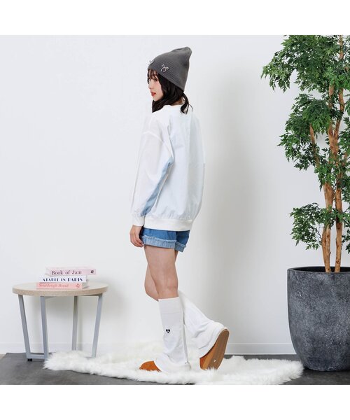 algy(アルジー)の「ロゴシシュウレッグカバー(レッグウォーマー・キッズ・ブラック/オフホワイト・FREE)」の11枚目の写真