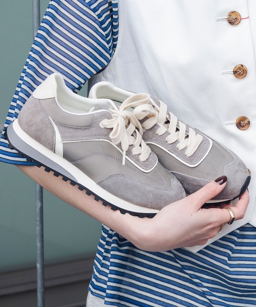 ふかふか・本革】レースアップスニーカー IY5745（スニーカー）｜EVOL