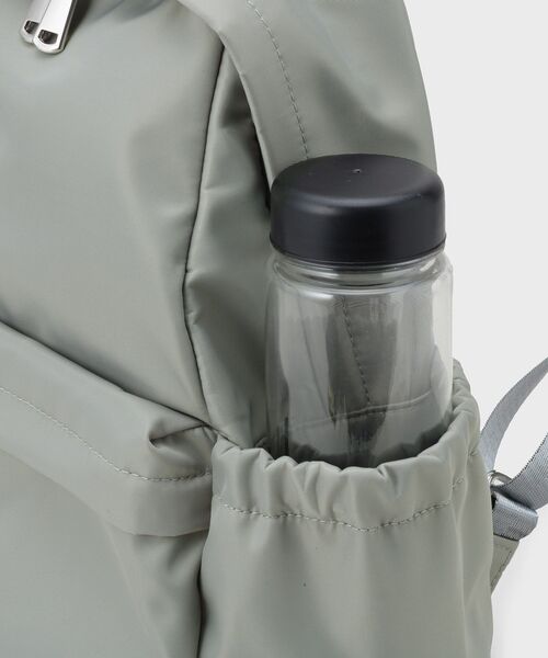 OPAQUE.CLIP（オペークドットクリップ）の「ナイロンコンパクトリュックサック（バックパック/リュック・レディース・ブラック/グレー・00）」の19枚目の写真