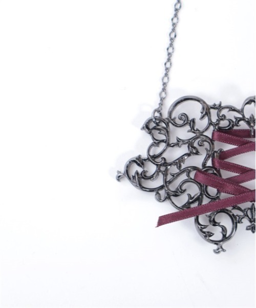 axes femme POETIQUE(アクシーズファムポエティック)の「レースアップネックレス(ネックレス・レディース・アンティークシルバー/ブラック・FREE)」の7枚目の写真