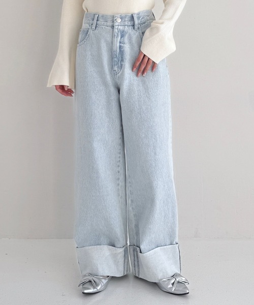 Heather(ヘザー)の「ロールアップデニムパンツ 321916(デニムパンツ・レディース・ブラック/ライトブルー・S/M)」の2枚目の写真