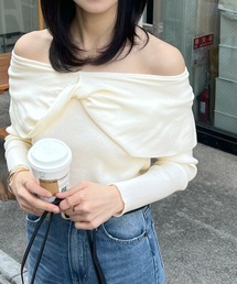 フロントリボンオフショルダートップス