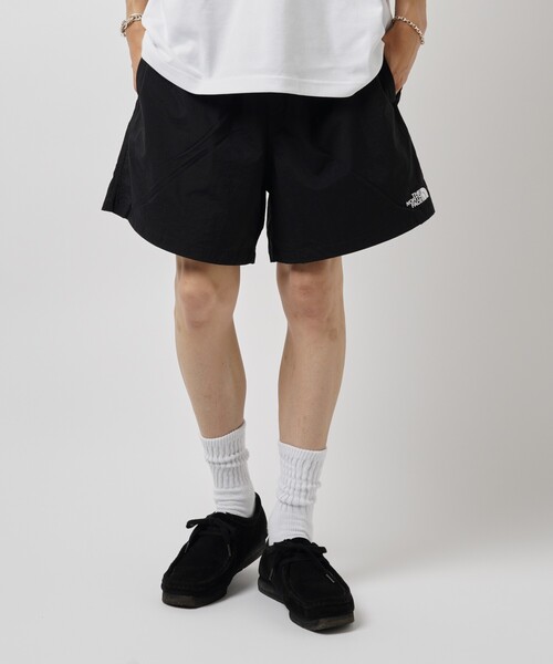 THE NORTH FACE（ザノースフェイス）の「THE NORTH FACE/ザ・ノース・フェイス Versatile Short/バーサタイルショーツ(限定展開)（その他パンツ・メンズ・ブラック/ベージュ/オリーブ・SMALL/MEDIUM/X-LARGE/LARGE）」の4枚目の写真