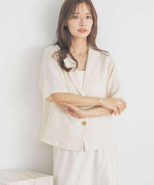 mysty woman(ミスティウーマン)の「ヨウリュウシャツジャケット 328294(テーラードジャケット・レディース・アイボリー/ダークベージュ/ブラック・FREE)」の6枚目の写真