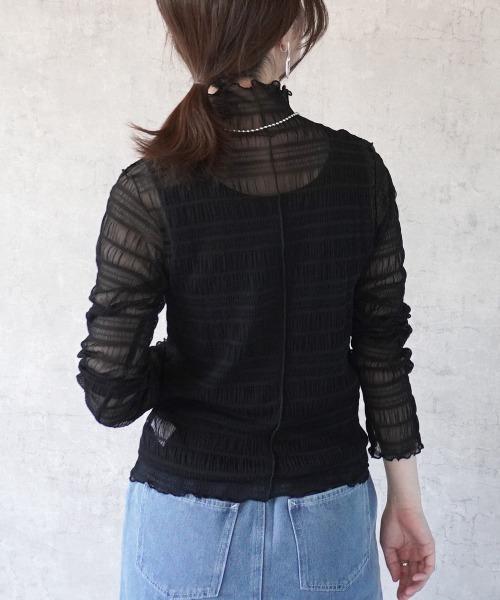 SELECT LEVERY(セレクトリベリー)の「スモッキングレースハイネックプルオーバー(Tシャツ/カットソー・レディース・ブラック/オフホワイト/ナチュラル・MEDIUM)」の14枚目の写真