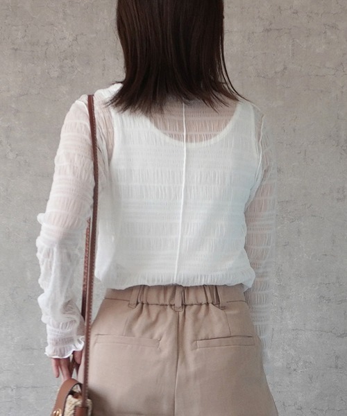 SELECT LEVERY(セレクトリベリー)の「スモッキングレースハイネックプルオーバー(Tシャツ/カットソー・レディース・ブラック/オフホワイト/ナチュラル・MEDIUM)」の5枚目の写真