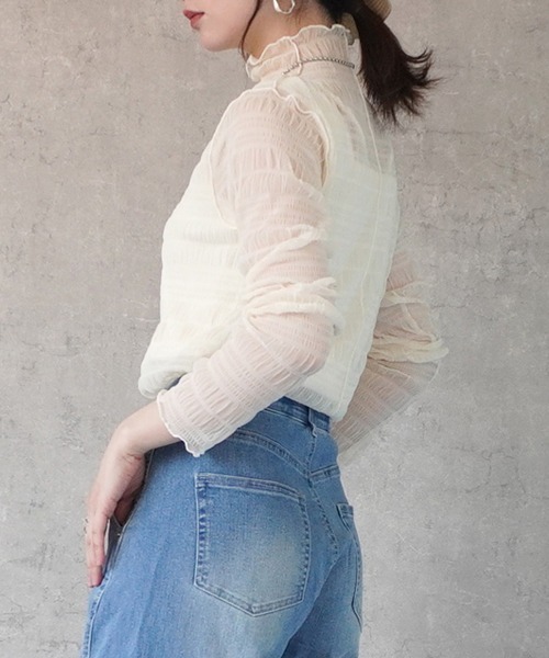 SELECT LEVERY(セレクトリベリー)の「スモッキングレースハイネックプルオーバー(Tシャツ/カットソー・レディース・ブラック/オフホワイト/ナチュラル・MEDIUM)」の11枚目の写真