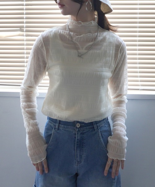 SELECT LEVERY(セレクトリベリー)の「スモッキングレースハイネックプルオーバー(Tシャツ/カットソー・レディース・ブラック/オフホワイト/ナチュラル・MEDIUM)」の20枚目の写真
