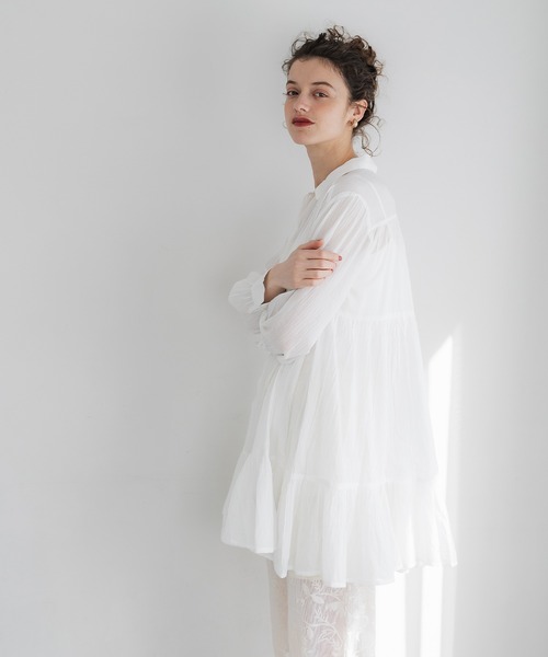 coca(coca)(コカ)の「【WEB限定セール】ティアードチュニック(シャツ/ブラウス・レディース・ホワイト/ドット・S/L/M)」の4枚目の写真