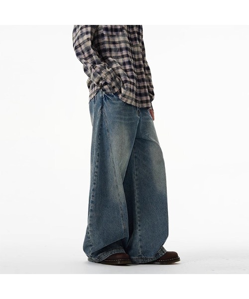 Sakka(サッカ)の「ワイドシルエット カーブデニムパンツ(デニムパンツ・レディース・ブルー・MEDIUM/LARGE/X-LARGE/SMALL)」の2枚目の写真