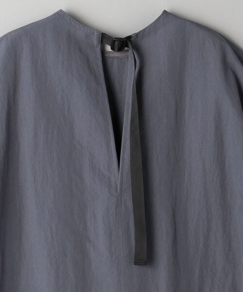 BEAUTY&YOUTH UNITED ARROWS（ビューティーアンドユースユナイテッドアローズ）の「コットンナイロン バックベルト ミニワンピース（ワンピース・レディース・ネイビー/ホワイト/ブラック・FREE）」の22枚目の写真