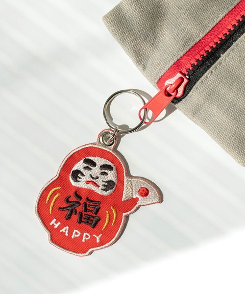 新品未使用希少廃盤＊わかめちゃん刺繍キーホルダー2個セット わかめちゃん 刺繍キーホルダー『おにごっこするものこの