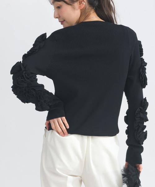 PICCIN PERLA（ピッチンペルラ）の「袖フリルリブニット（ニット/セーター・レディース・オフホワイト/ブラック/グレー・M）」の15枚目の写真
