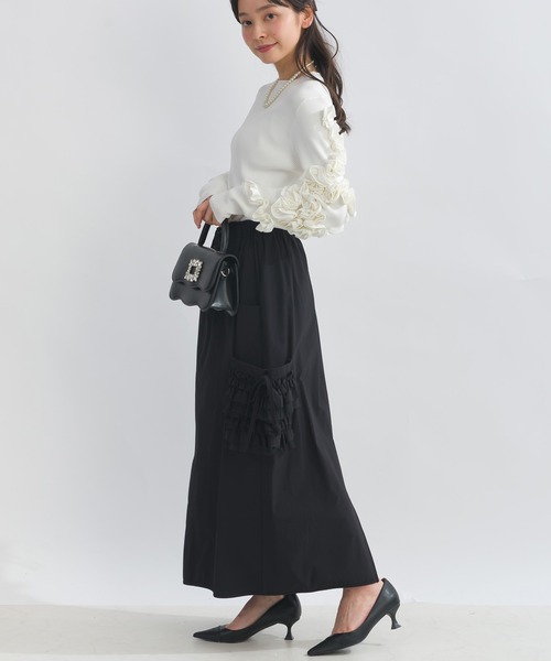 PICCIN PERLA（ピッチンペルラ）の「袖フリルリブニット（ニット/セーター・レディース・オフホワイト/ブラック/グレー・M）」の9枚目の写真