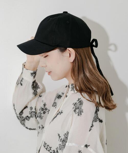 SMELLY(スメリー)の「バックリボンキャップ(キャップ・レディース・ブラック/ベージュ・-)」の11枚目の写真
