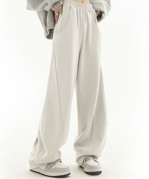 lesperance（レスぺランス）の「パネルラインカーブパンツ（その他パンツ・レディース・グレー/ダークグレー/ベージュ/カーキ/ブラック/ホワイト/ダークブラウン/ライトグレー・フリー）」の22枚目の写真