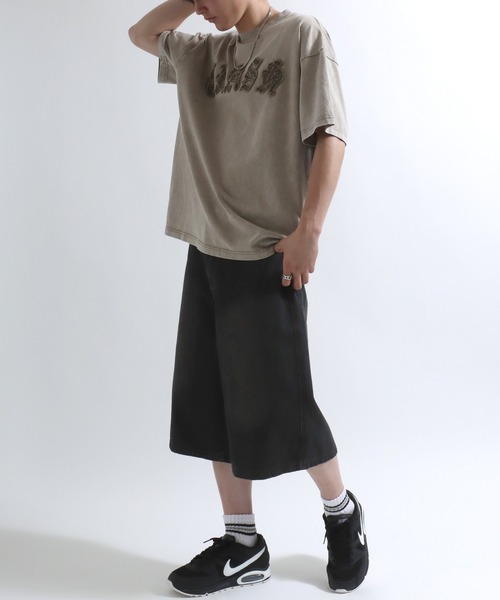 Salong hameu（サロン ハミュー）の「12ozオーバーダイ デニムワイドハーフパンツ/バミューダパンツ/ジョーツ メンズ レディース ユニセックス（デニムパンツ・メンズ・ブルー/チャコール/ブラック系/ネイビー系/ネイビー系1/グリーン系その他/ライトブルー・LL/M/L）」の15枚目の写真