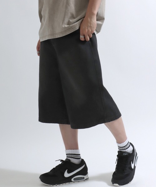 Salong hameu（サロン ハミュー）の「12ozオーバーダイ デニムワイドハーフパンツ/バミューダパンツ/ジョーツ メンズ レディース ユニセックス（デニムパンツ・メンズ・ブルー/チャコール/ブラック系/ネイビー系/ネイビー系1/グリーン系その他/ライトブルー・LL/M/L）」の11枚目の写真