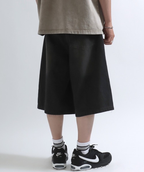 Salong hameu（サロン ハミュー）の「12ozオーバーダイ デニムワイドハーフパンツ/バミューダパンツ/ジョーツ メンズ レディース ユニセックス（デニムパンツ・メンズ・ブルー/チャコール/ブラック系/ネイビー系/ネイビー系1/グリーン系その他/ライトブルー・LL/M/L）」の13枚目の写真