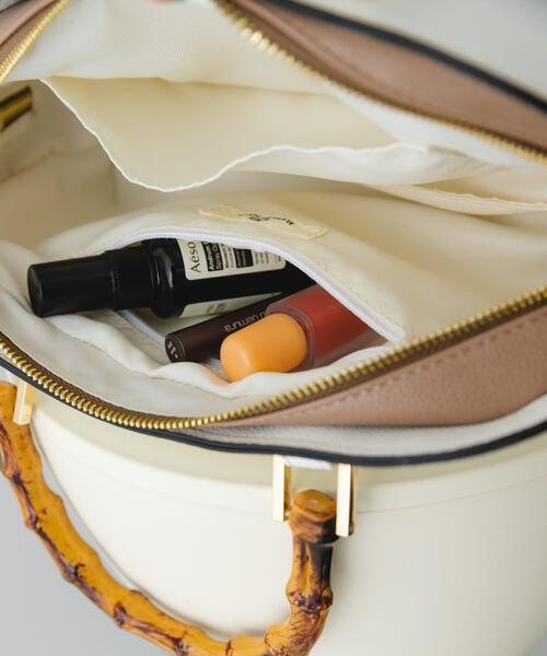 RODE SKO（ロデスコ）の「バンブー風ヨコナガバッグ（ハンドバッグ・レディース・ホワイト/グレー・ONE）」の19枚目の写真