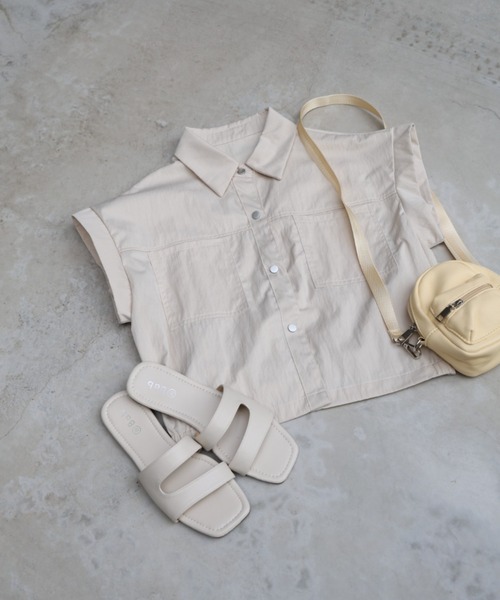 Bab(バブ)の「ニュアンスラインフラットサンダル(サンダル・レディース・ブラック/ベージュ/オフホワイト・M/L)」の18枚目の写真