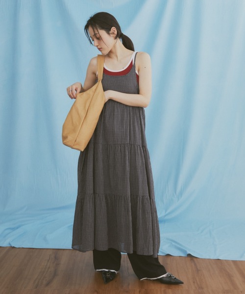 MERLOT（メルロー）の「【A4サイズ、14inch以下のノートPC収納可能】【ミニポーチ付き】カラーキャンバストートバッグ（トートバッグ・レディース・ブルー/ベージュ/レッド・FREE）」の18枚目の写真