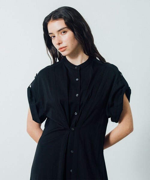 CITY TOKYO（シティトウキョウ）の「Back Tuck Arrangement Dress / バックタックアレンジメントワンピース（ワンピース・レディース・ブラック/ホワイト・1/2）」の11枚目の写真