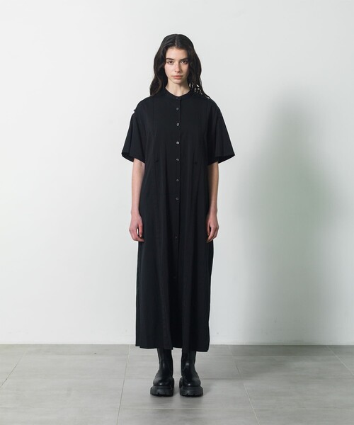 CITY TOKYO（シティトウキョウ）の「Back Tuck Arrangement Dress / バックタックアレンジメントワンピース（ワンピース・レディース・ブラック/ホワイト・1/2）」の14枚目の写真