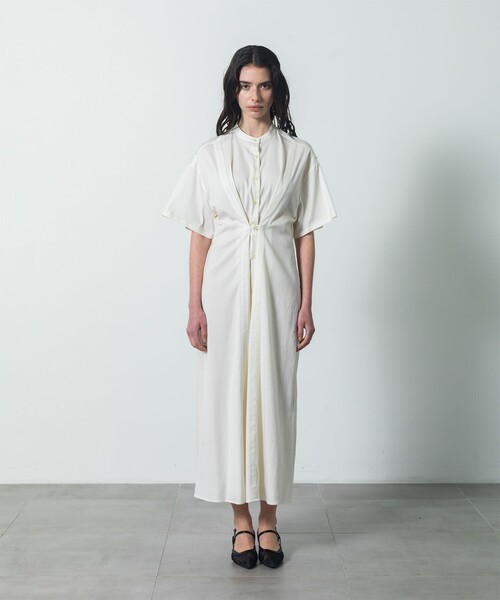 CITY TOKYO（シティトウキョウ）の「Back Tuck Arrangement Dress / バックタックアレンジメントワンピース（ワンピース・レディース・ブラック/ホワイト・1/2）」の22枚目の写真