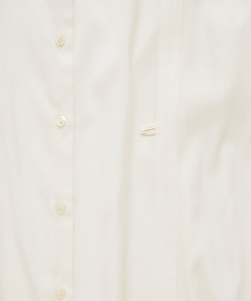 CITY TOKYO（シティトウキョウ）の「Back Tuck Arrangement Dress / バックタックアレンジメントワンピース（ワンピース・レディース・ブラック/ホワイト・1/2）」の5枚目の写真