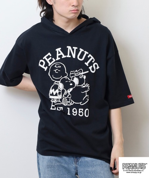 PEANUTS(ピーナッツ)の「PEANUTS集合柄発泡プリントパーカー(Tシャツ/カットソー・メンズ・オフホワイト/杢グレー/ネイビー・LL/L/M)」の5枚目の写真