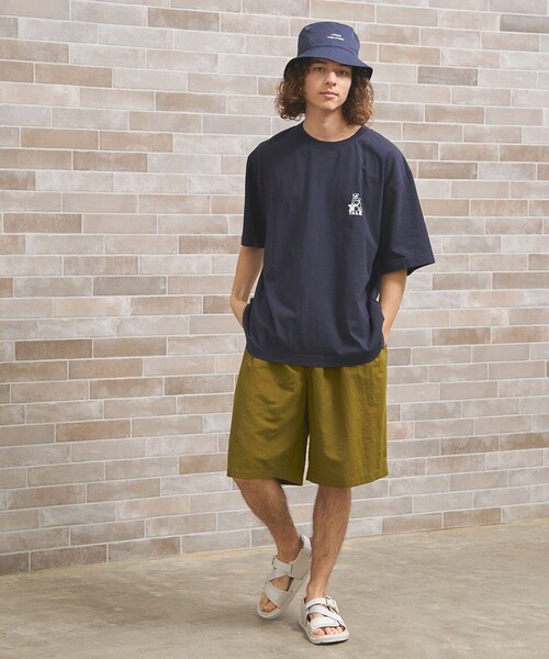 J.PRESS YORK STREET（ジェイプレスヨークストリート）の「【UNISEX】YALEバックプリント Tシャツ（Tシャツ/カットソー・メンズ・ホワイト系/ライトグリーン系/ネイビー系・SMALL/MEDIUM/LARGE）」の4枚目の写真