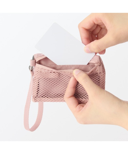 無印良品(ムジルシリョウヒン)の「ポリエステルカードケース 約8×12cm(トラベルグッズ・レディース・カーキ/ピンク・FREE)」の9枚目の写真