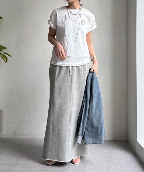 DouDou（ドゥドゥ）の「DビジューTEE（Tシャツ/カットソー・レディース・オフホワイト/グレー/チャコールグレー/ライトベージュ・FREE）」の12枚目の写真