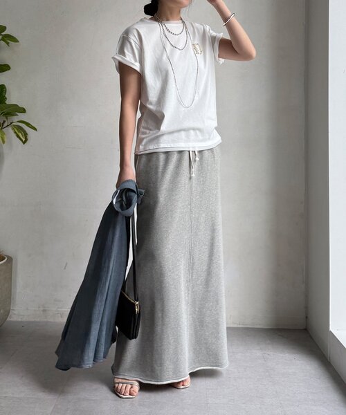 DouDou（ドゥドゥ）の「DビジューTEE（Tシャツ/カットソー・レディース・オフホワイト/グレー/チャコールグレー/ライトベージュ・FREE）」の13枚目の写真