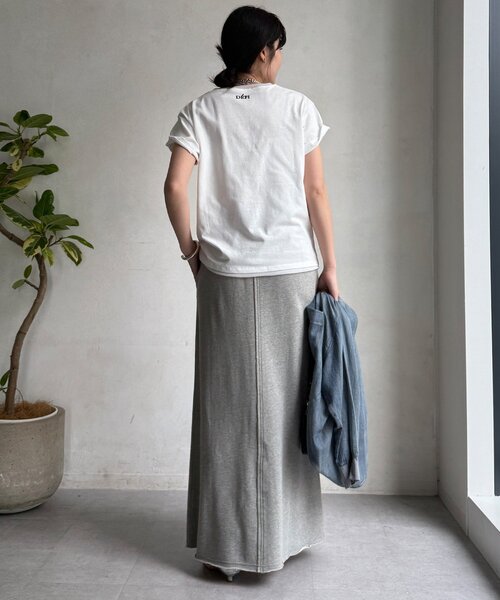 DouDou（ドゥドゥ）の「DビジューTEE（Tシャツ/カットソー・レディース・オフホワイト/グレー/チャコールグレー/ライトベージュ・FREE）」の14枚目の写真