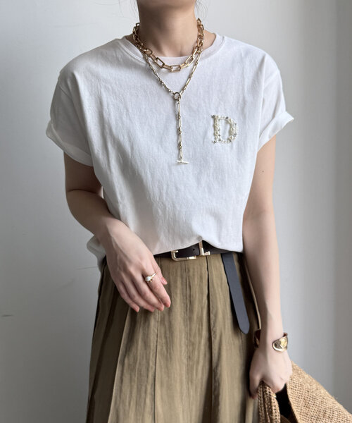 DouDou（ドゥドゥ）の「DビジューTEE（Tシャツ/カットソー・レディース・オフホワイト/グレー/チャコールグレー/ライトベージュ・FREE）」の19枚目の写真