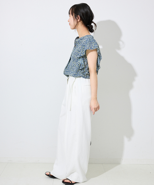 SLOBE IENA（スローブイエナ）の「《接触冷感/吸水速乾/UV機能》ウォッシャブルベルテットイージーパンツ（その他パンツ・レディース・ホワイト/ネイビー/イエロー・36/38）」の6枚目の写真