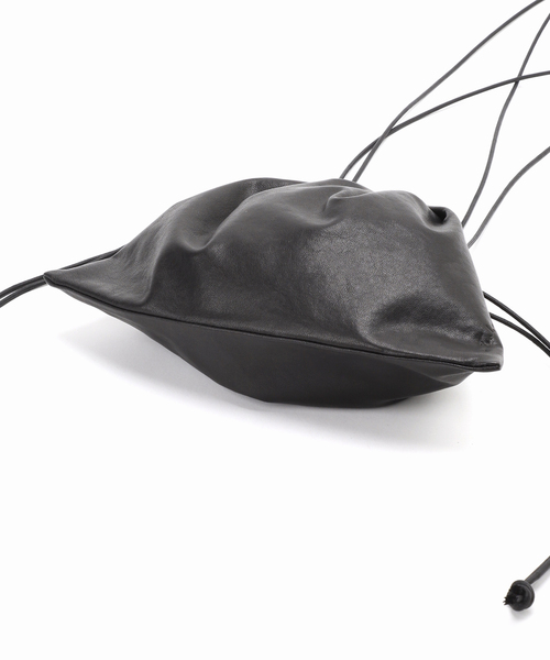 Plage les Tendre leather clutch バッグ　ブラック Plage les Tendre leather clutch バッグ ブラック（Plage les