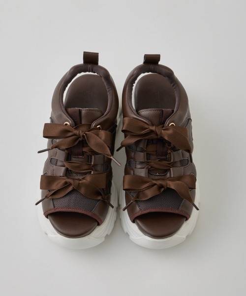 OLIVE des OLIVE(オリーブデオリーブ)の「【S/M/Lサイズ展開】ダブルリボンサンダル(サンダル・レディース・オフホワイト/ブラウン/ブラック・SMALL/MEDIUM/LARGE)」の5枚目の写真