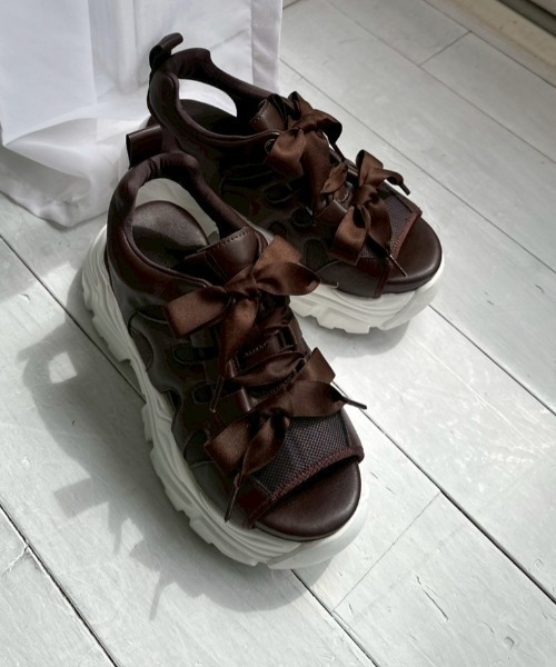 OLIVE des OLIVE(オリーブデオリーブ)の「【S/M/Lサイズ展開】ダブルリボンサンダル(サンダル・レディース・オフホワイト/ブラウン/ブラック・SMALL/MEDIUM/LARGE)」の19枚目の写真