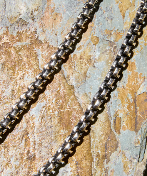HARIM（ハリム）の「HARIM ハリム / SQUARE BLOCK CHAIN LONG NECKLACE シルバー925スクエアブロックチェーンロングネックレス LARGE / HRC018LNC L（ネックレス・メンズ・シルバー・FREE）」の4枚目の写真