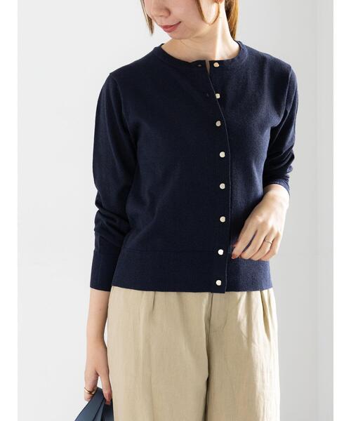 Te chichi(テチチ)の「ハイツイストコットンクルーカーディガン(カーディガン/ボレロ・レディース・ブラック/レッド/ネイビー/オフホワイト/シルバー・F)」の21枚目の写真