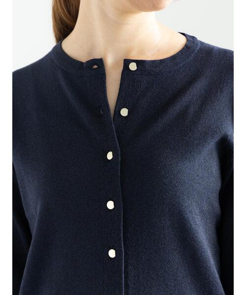 Te chichi(テチチ)の「ハイツイストコットンクルーカーディガン(カーディガン/ボレロ・レディース・ブラック/レッド/ネイビー/オフホワイト/シルバー・F)」の18枚目の写真