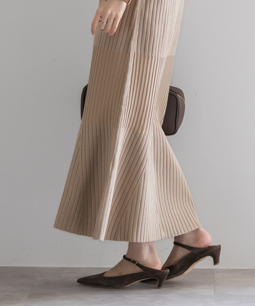 WEB限定追加》【洗える】ランダムリブマーメイドニット