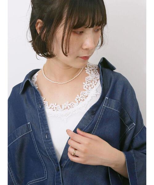 Samansa Mos2 blue(サマンサモスモスブルー)の「花レースタンク(Tシャツ/カットソー・レディース・オフホワイト/ブラック/サックスブルー・F)」の7枚目の写真