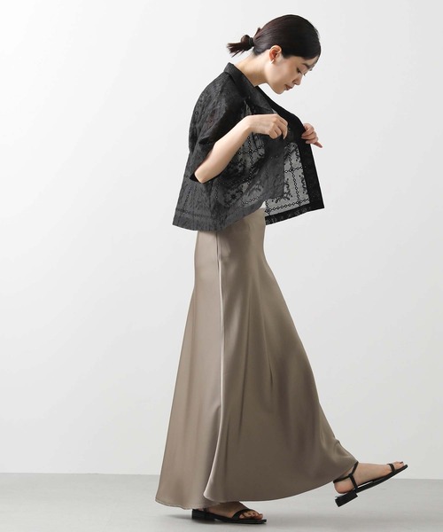 Gready Brilliant（グレディブリリアン）の「エンブロイダリー開襟ブラウス（シャツ/ブラウス・レディース・オフホワイト/ブラック・38）」の16枚目の写真