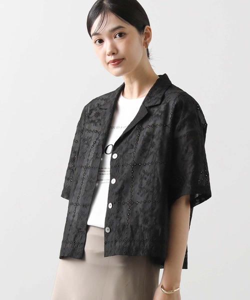 Gready Brilliant（グレディブリリアン）の「エンブロイダリー開襟ブラウス（シャツ/ブラウス・レディース・オフホワイト/ブラック・38）」の19枚目の写真