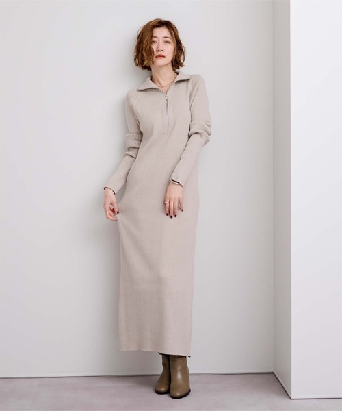 UR'S(ユアーズ)の「ZIPデザインニットワンピース(ワンピース・レディース・グレイッシュベージュ/チャコール・L/M/S)」の2枚目の写真