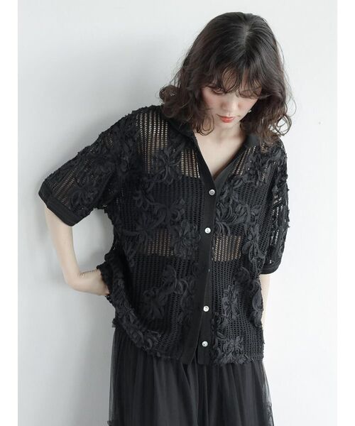 FIKA.（フィーカ）の「Ladder lace skipper shirt（シャツ/ブラウス・レディース・ブラック/ホワイト・MEDIUM）」の12枚目の写真